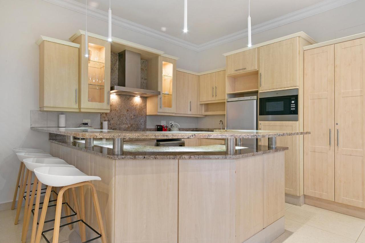 Luxury Serviced Mountain Villa In Constantia Kapské Město Exteriér fotografie